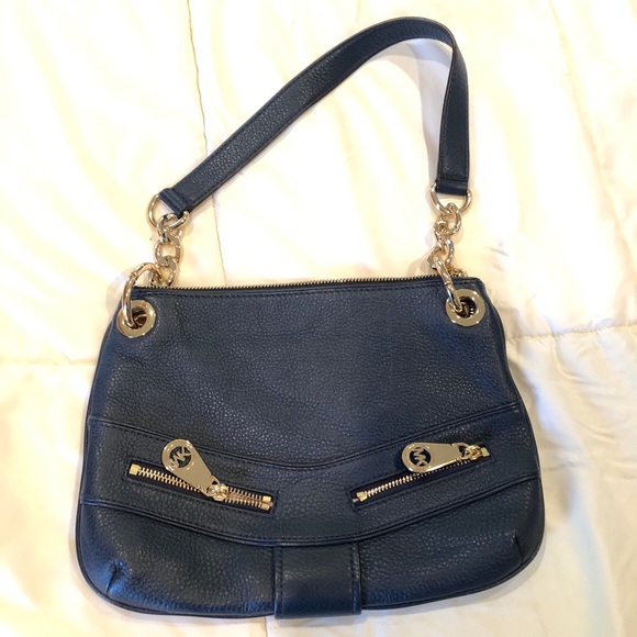 MK Small Shoulder Bag - Picture 3 of 10